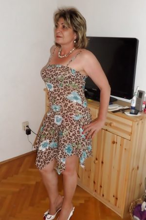 Si la soumission mentale vous appelle à Aulnay-sous-Bois Béatrice - rencontre-MILF-Aulnay-sous-Bois