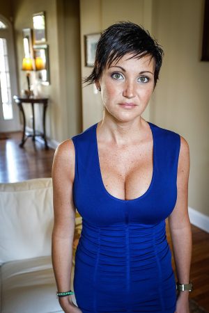 Rebondis sur ma vibe Laura - rencontre-Milf-Rodez