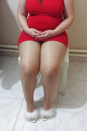 Post-douche joueuse 😏 Charlotte - rencontre-Ronde-Rennes