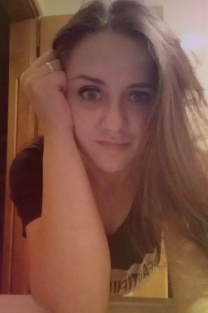 Nina - rencontre-Teen-Saint-Maur-des-Fossés
