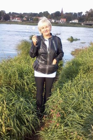Je veux rire et vibrer Brigitte - rencontre-MILF-Dijon