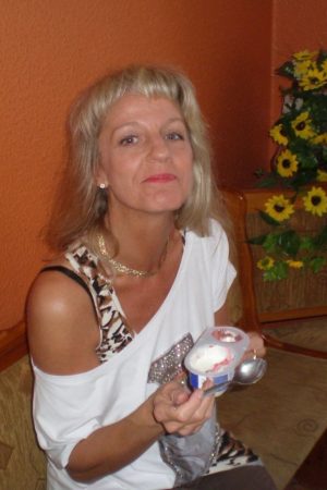 Chaleur estivale, besoins torrides à Saint-Nazaire Mireille - rencontre-Cougar-Saint-Nazaire