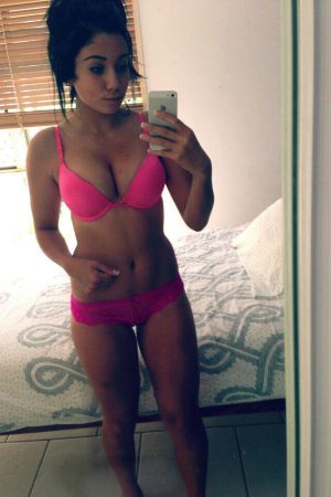 Yassmine - rencontre-Naturiste-Toulon