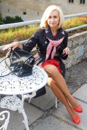 Fabienne - rencontre-Cougar-Nice
